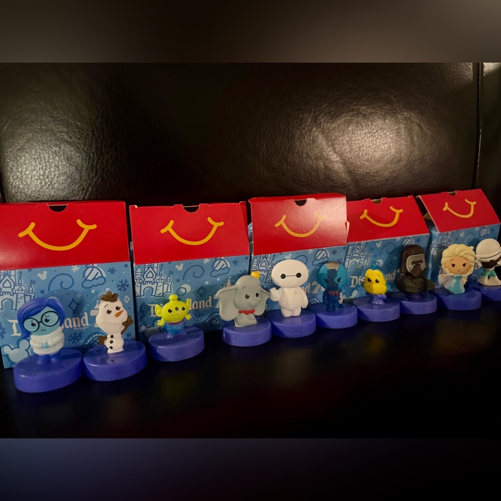 LOT of 5 boxes Disneyland 70th
AnniversaryMcDonald's kids Happy Meal
Disney Toy